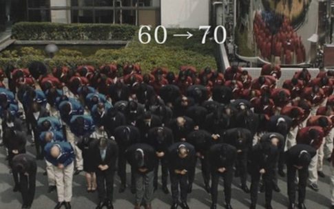 Giám đốc xin lỗi vì 2.000 đồng