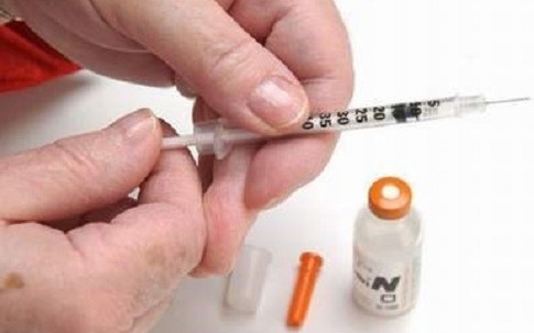 Suýt chết vì mũi tiêm insulin sai vị trí