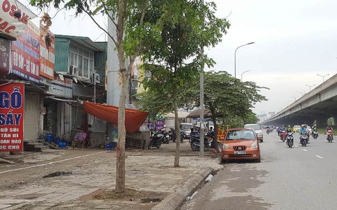 Dân hoang mang vì trung tâm thương mại biến thành "cao ốc tro cốt”