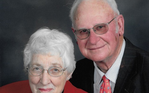 Vợ chồng 63 năm qua đời cách nhau 20 phút