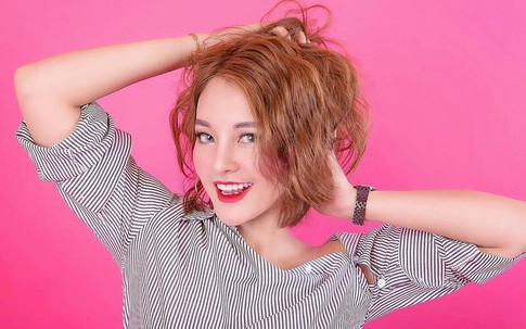 Hot girl nhóm hài công khai “dao kéo” để sự nghiệp sáng sủa hơn