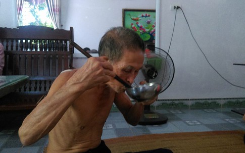 "Thánh ăn" đất Hà Thành: "Giờ gần 80 tuổi rồi nên mỗi bữa tôi chỉ ăn 7 bát cơm"