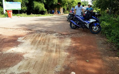 ‘Tôi đứng không vững khi bị cụ ông 76 tuổi chĩa súng, dọa bắn nát đầu’