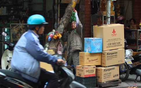 Nhiều đơn vị đồng loạt ra quân "đòi" vỉa hè ở Hà Nội