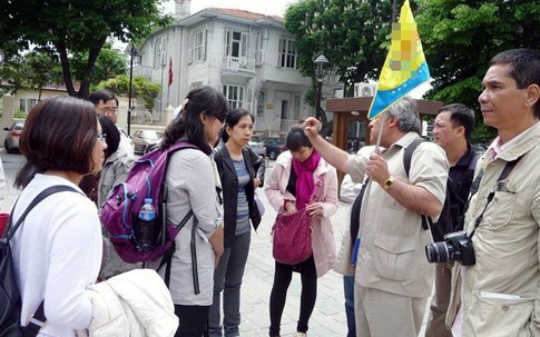 Tour nội địa đắt đỏ, dịch vụ chán, dân Việt rủ nhau bay Nhật, Hàn chơi vì rẻ hơn