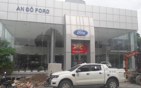 Nhân viên Ford An Đô đánh khách hàng chảy máu đầu phải nhập viện