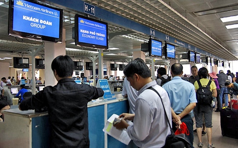 Đồng loạt mở bán vé máy bay Tết: Đặt sớm tránh mua giá đắt