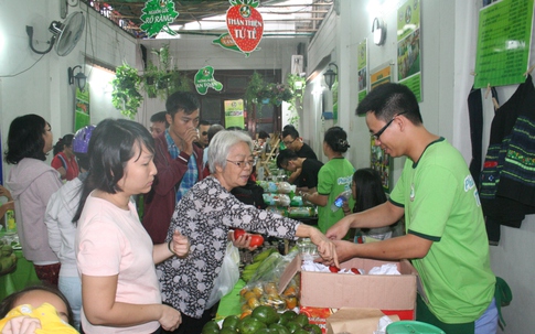 Chợ phiên “tử tế” giữa lòng Sài Gòn