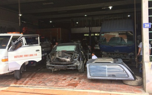 Bị tố “chặt chém”, nhiều ô tô gặp nạn vẫn được cứu hộ đưa về gara Mạnh Sơn