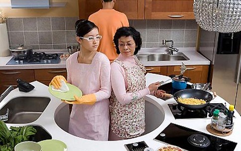 Chiêu độc của nàng dâu khiến mẹ chồng "chạy mất dép"