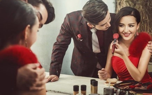 90% đàn ông "ăn vụng" đều có biểu hiện này với vợ