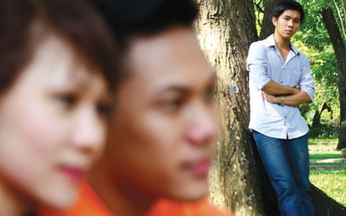 Con trai đau đớn khi phát hiện mẹ ... ngoại tình