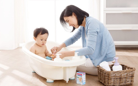 Những lý do bột tắm trẻ em Nhân Hưng được lòng mẹ bỉm sữa