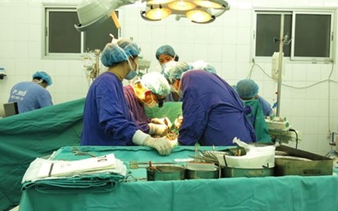 Diễn biến mới nhất của ca ghép tim nhỏ tuổi nhất Việt Nam