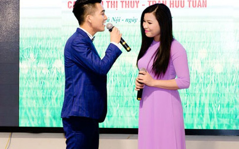 Tuổi thơ xót xa của cặp đôi "Tuyệt đỉnh song ca" khiến Đàm Vĩnh Hưng phải "ngả mũ"