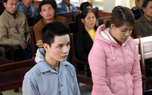 Hành trình trở về lột mặt nạ của kẻ bạc tình