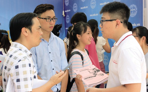 “Lách” cửa nào khi điểm sàn đại học cao?