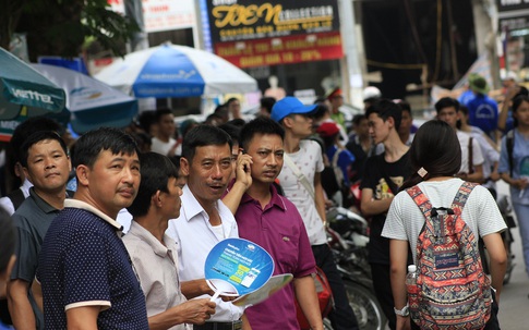 Phụ huynh, học sinh lo lắng ở kỳ thi, tuyển sinh năm tới