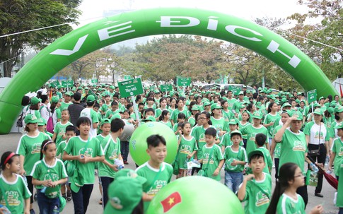 Hà Nội: 10.000 người đi bộ vì thể thao học đường