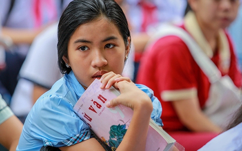 Sĩ tử nông thôn căng thẳng ôn thi vào lớp 10 công lập