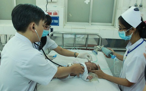 Bố mẹ cần biết điều này khi con mắc bệnh đường hô hấp