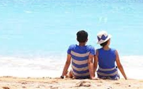 Tôi ngoại tình với người cũ và không thể quên được anh