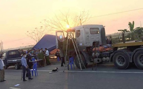 Bắc Ninh: Thi thể nam giới phân hủy trong cabin ô tô