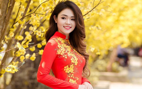 Hot girl Phú Yên xinh tươi đón Tết