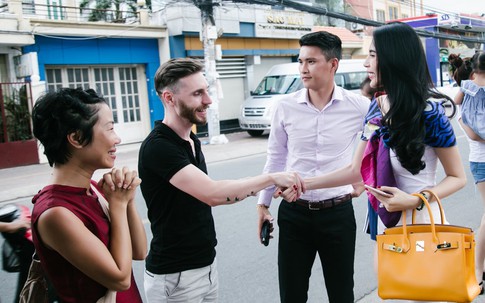 Công Vinh, Thuỷ Tiên ghi hình cho kênh truyền hình nước ngoài