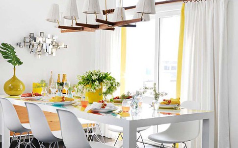 Muốn có một phòng ăn trang nhã bạn đừng bỏ qua bàn ăn màu trắng