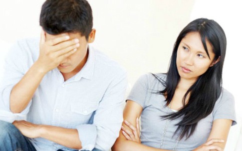 Kiểm soát chồng quá mức sẽ đẩy chồng vào cửa ngoại tình
