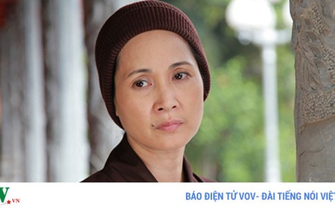 “Mẹ chồng” Lan Hương đã hết khó tính trong phim mới “Giao mùa“