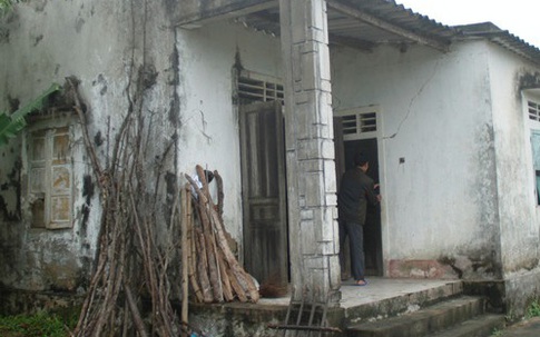 Người cha bị con đánh đến gãy xương: Chuyện động trời ở căn nhà hoang