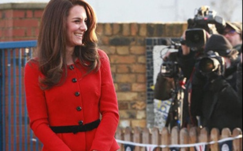 Công nương Kate được ca ngợi vì mặc lại bộ váy 6 năm trước