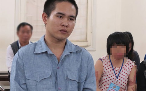 Nỗi đau ‘hoa khôi làng’ bị chồng tưới xăng hủy nhan sắc