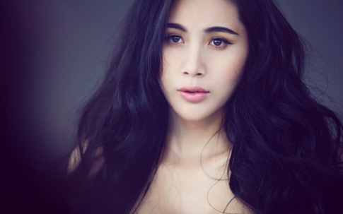 Ca sĩ Thủy Tiên: Tôi bị đánh đập, xâm hại tình dục nhiều lần