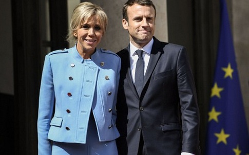 Đệ nhất phu nhân Pháp mặc đồ đi mượn trong lễ nhậm chức của chồng