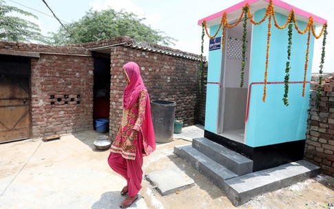 Nỗi ám ảnh 'hôn nhân không toilet' của các cô dâu Ấn Độ