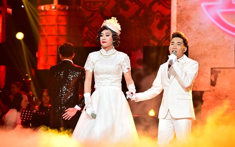 Hoài Linh làm cô dâu, 'đánh ghen' Quang Hà trên sân khấu