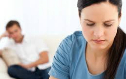 Chồng đổ đốn từ khi vợ ngoại tình