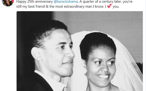 Hôn nhân 25 năm sau nụ hôn đầu có vị chocolate của cựu tổng thống Obama