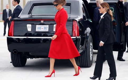Nữ mật vụ Mỹ có ngoại hình giống hệt Đệ nhất Phu nhân Melania gây tranh cãi
