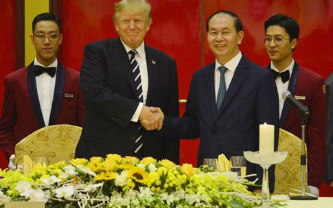Chủ tịch nước Trần Đại Quang chiêu đãi Tổng thống Mỹ Donald Trump
