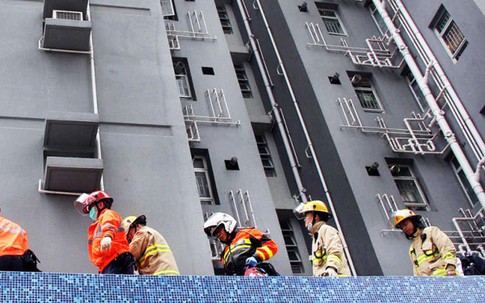 Thiệt mạng vì cố đỡ người nhảy từ tầng 11