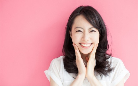 Mụn biến mất, da trắng lên chỉ nhờ thứ mà ai cũng vứt đi