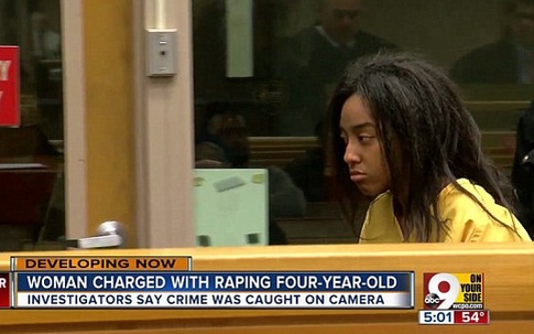 Thiếu nữ 20 tuổi bị bắt vì livestream cảnh cưỡng hiếp bé trai 4 tuổi