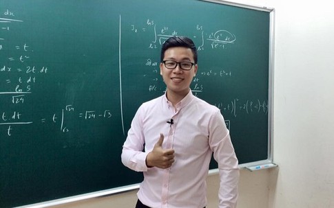 4 thầy giáo luyện thi được teen Hà Nội yêu mến