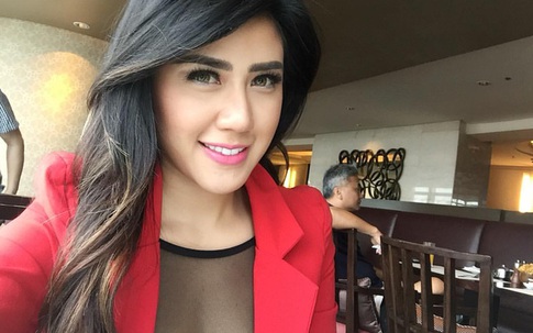 Cuộc sống hôn nhân "vạn người mơ" của nữ MC xinh đẹp làm vợ đại gia chỉ sau 1 tuần gặp mặt