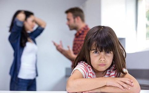Cha mẹ tranh cãi ảnh hưởng xấu tới trẻ hơn cả ly hôn