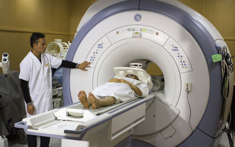 Chụp MRI là cách chuẩn đoán thoát vị đĩa đệm chuẩn xác nhất